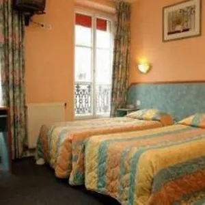 2* Hotel Royal Mansart