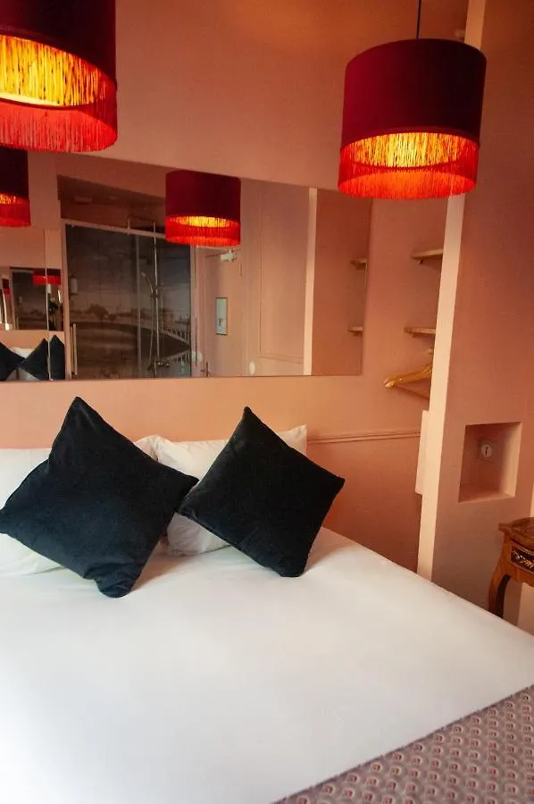 Hotel Petit Saint-Honore Paris