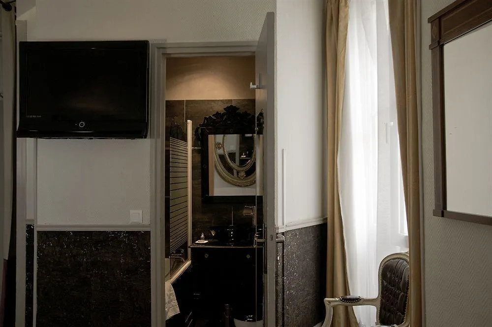 Hotel Petit Saint-Honore Paris 2*,  France